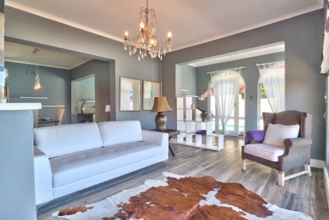 To Let 2 Bedroom Property for Rent in Clifton Western Cape